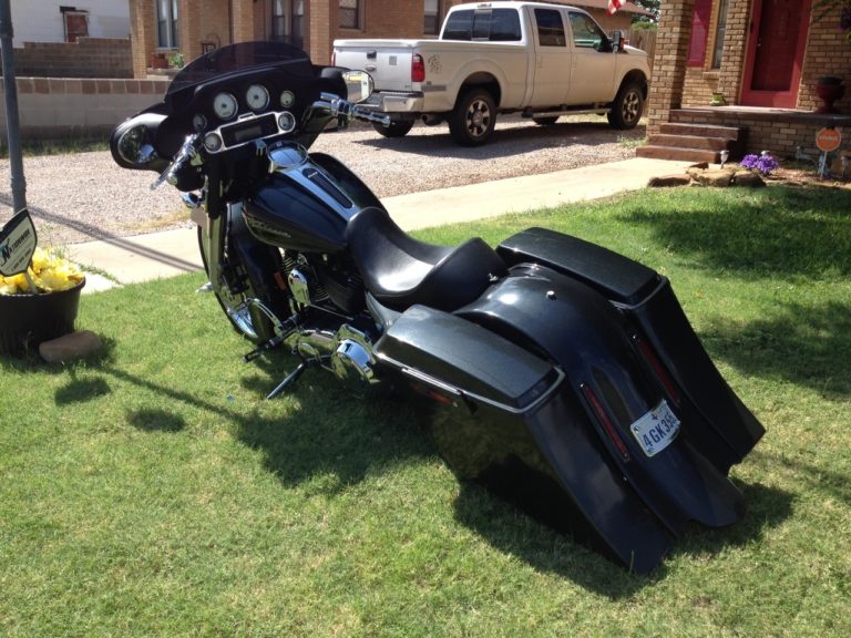 Harley Davidson Extended Stretched Out Down Saddlebags Baggers