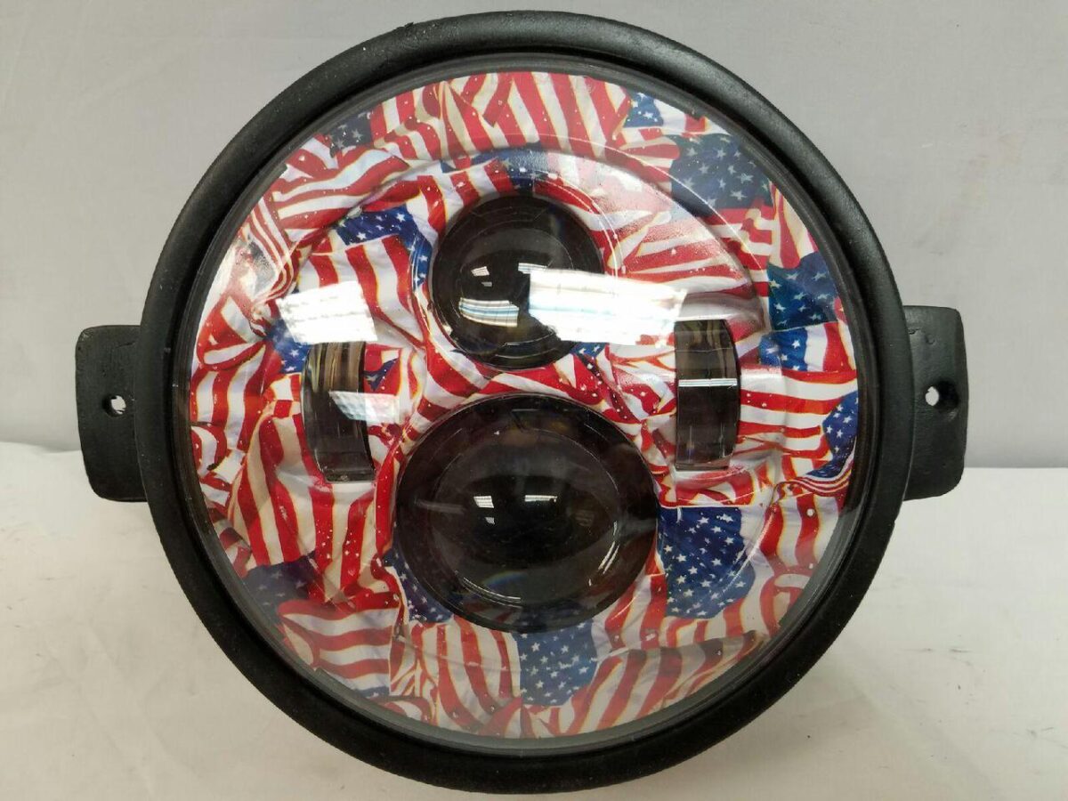 7″ Kawasaki Voyager & Vaquero DAYMAKER Replacement Headlight American Flags LED Light Projector