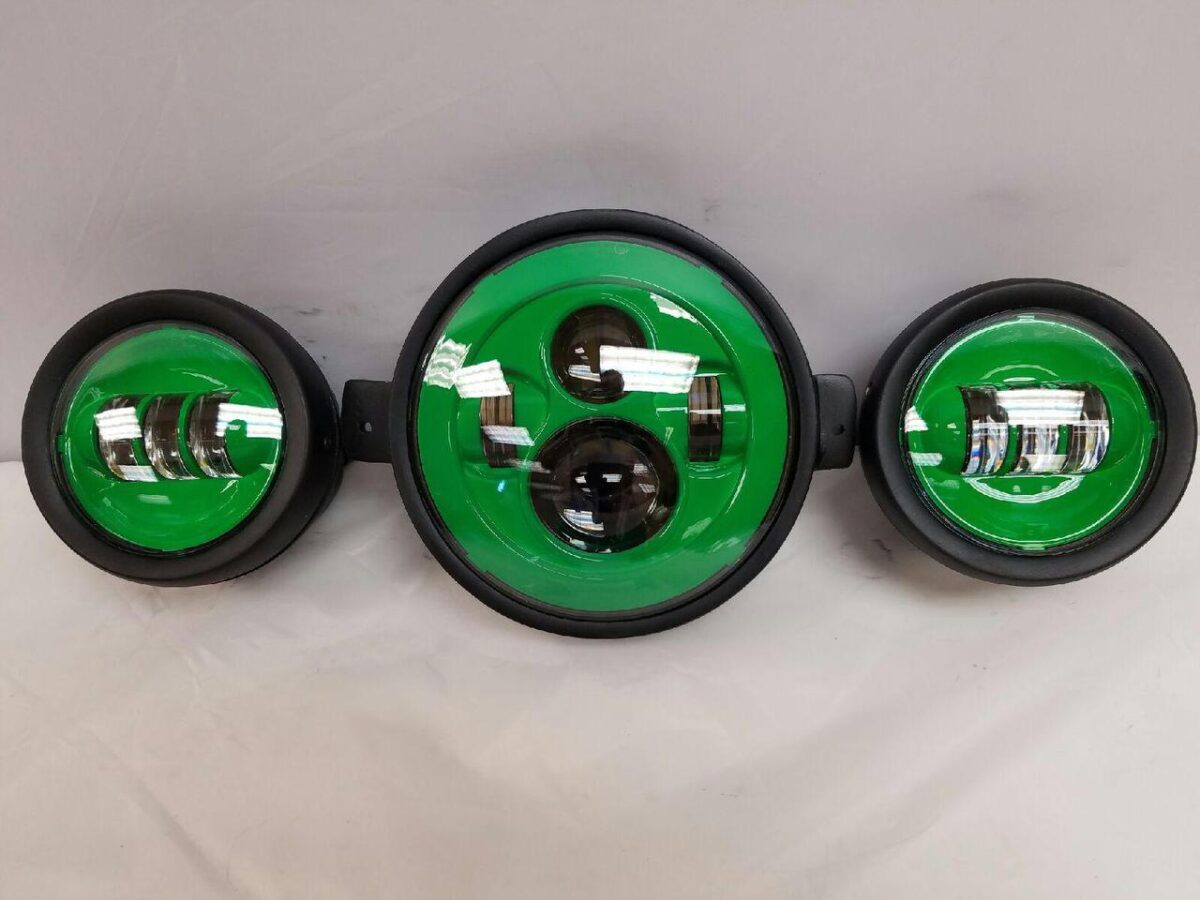 7″ Kawasaki Voyager & Vaquero DAYMAKER Headlight Dual 4.5″ 4 1/2″ Auxiliary AUX Green Spot