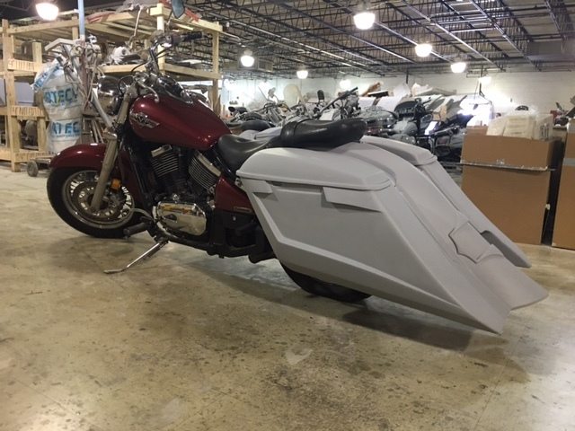 Kawasaki Vulcan & Classic 800 Series 6″ Extended Stretched Saddlebags Trendsetter Right Side Cut – Baggers Bags – Extended Stretched Saddlebags | Harley Davidson Custom Baggers