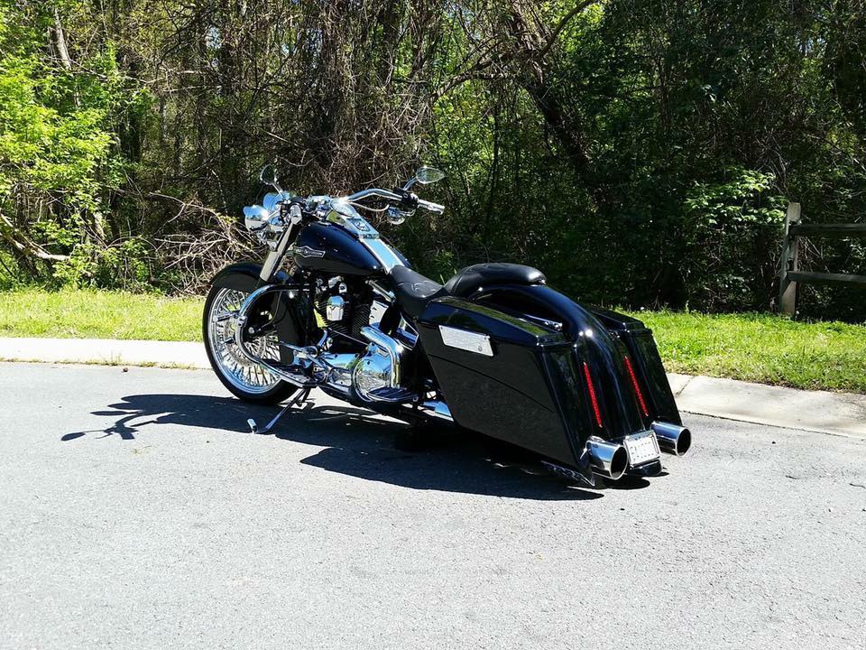 thumbnail image 2 of ZXMT Unpainted 5 Inch Extended Stretched Saddlebags For Harley Touring Road King Glide 1993-2013 - Black ABS Plastic 2 of 3