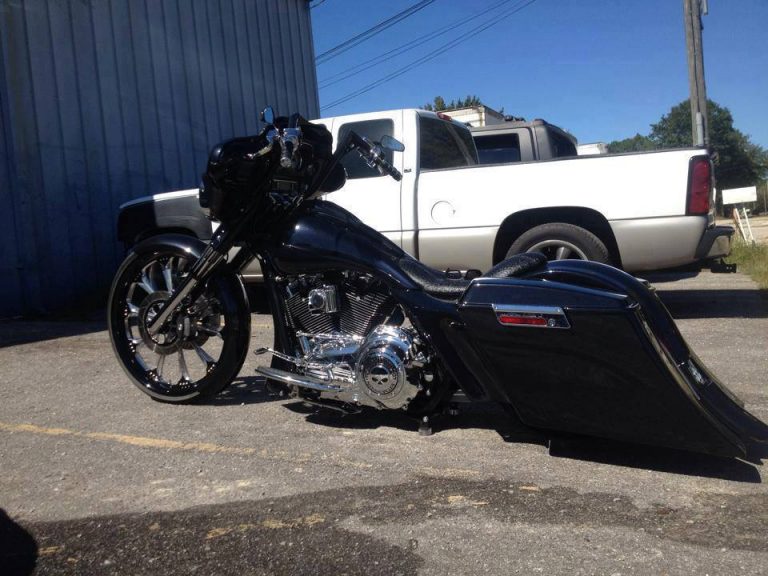 6” Down and Out Bag Kit for Harley Softail and Touring Bikes Baggers