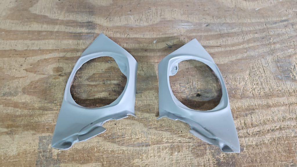 Hayabusa 08up 5.25″ Custom Ram Air Dash Fiberglass Speaker Panels Pods